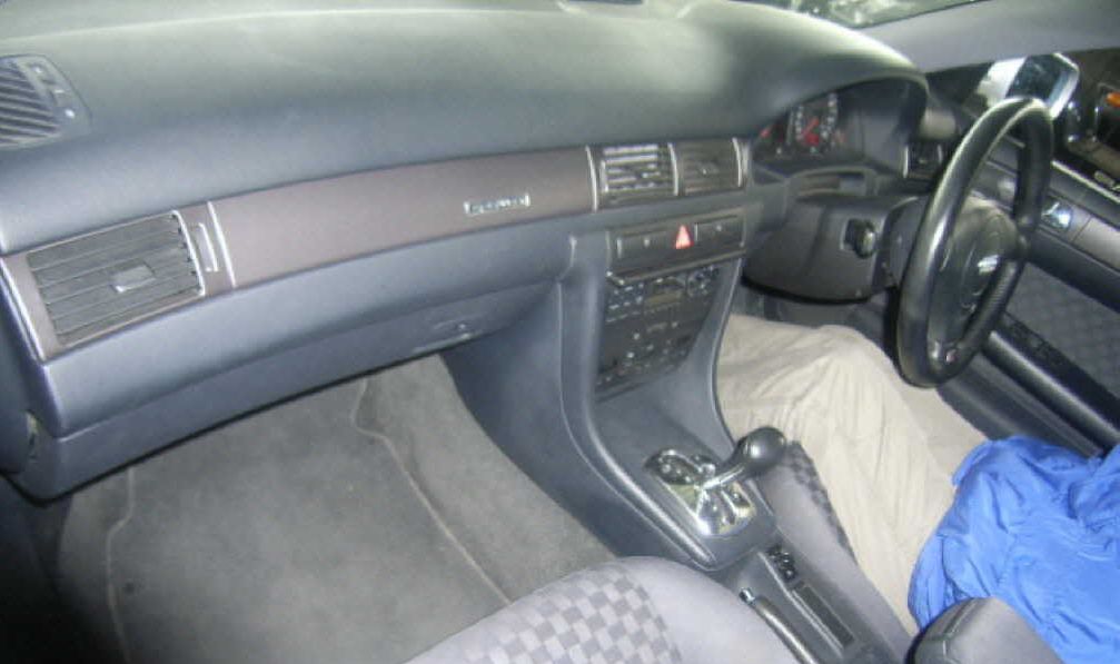  Audi A6 (4B, C5), 1997-2004 :  13